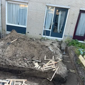 f39e3b16-7646-4fb6-bc87-4b5aed3d1590